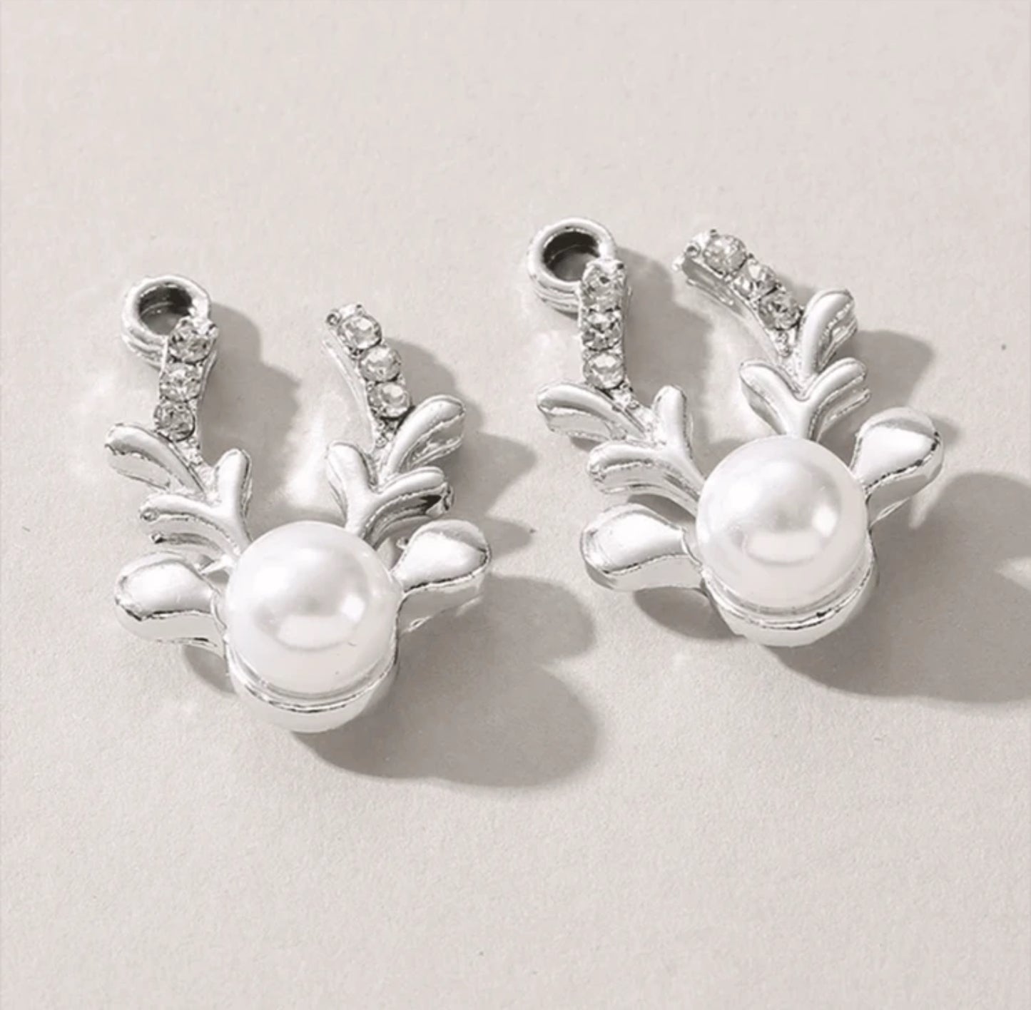 Silver reindeer
